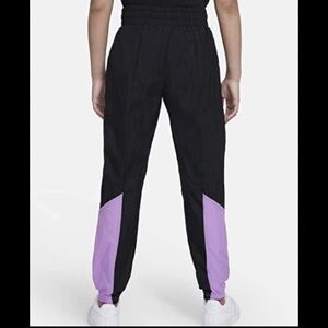 Nike Women's Black and Purple Joggers